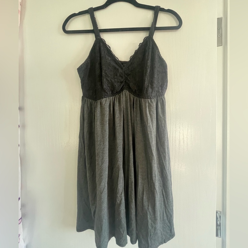 Torrid Sleep Nighty gray and black lace top